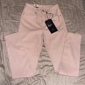 Levi’s High Rise Skinny’s